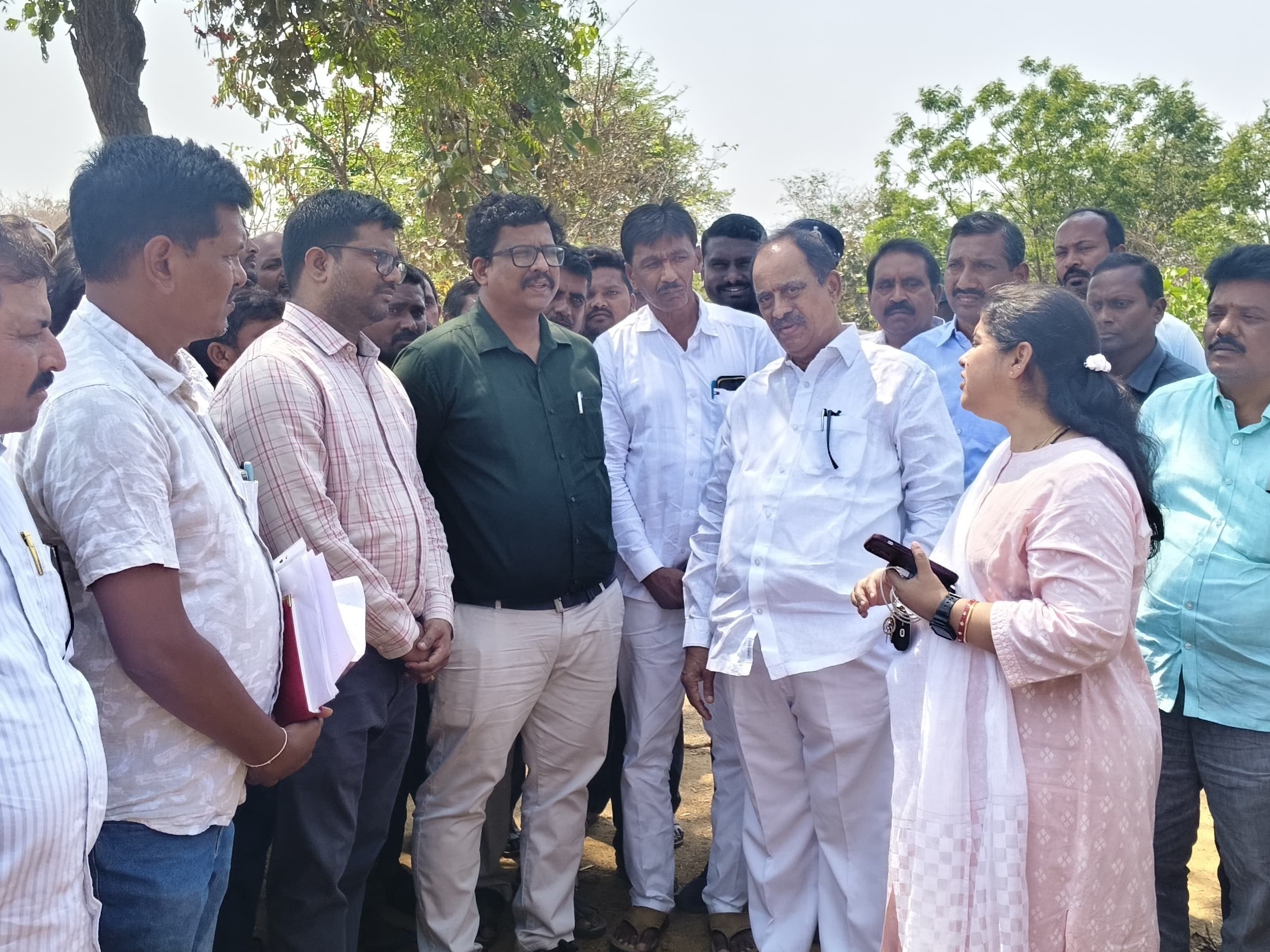 కేంద్రీయ విద్యాలయం నిర్మాణంకు స్థల పరిశీలన