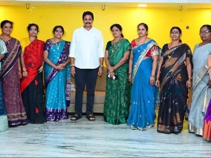సర్పంచులు, వార్డు సభ్యులకు ఘనంగా వీడ్కోలు