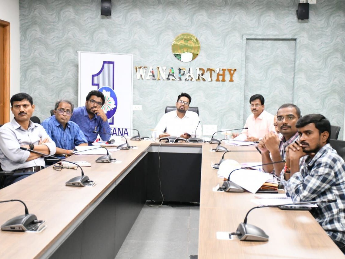 ఆసుపత్రుల్లో పారదర్శకత ఉండాలి: కలెక్టర్