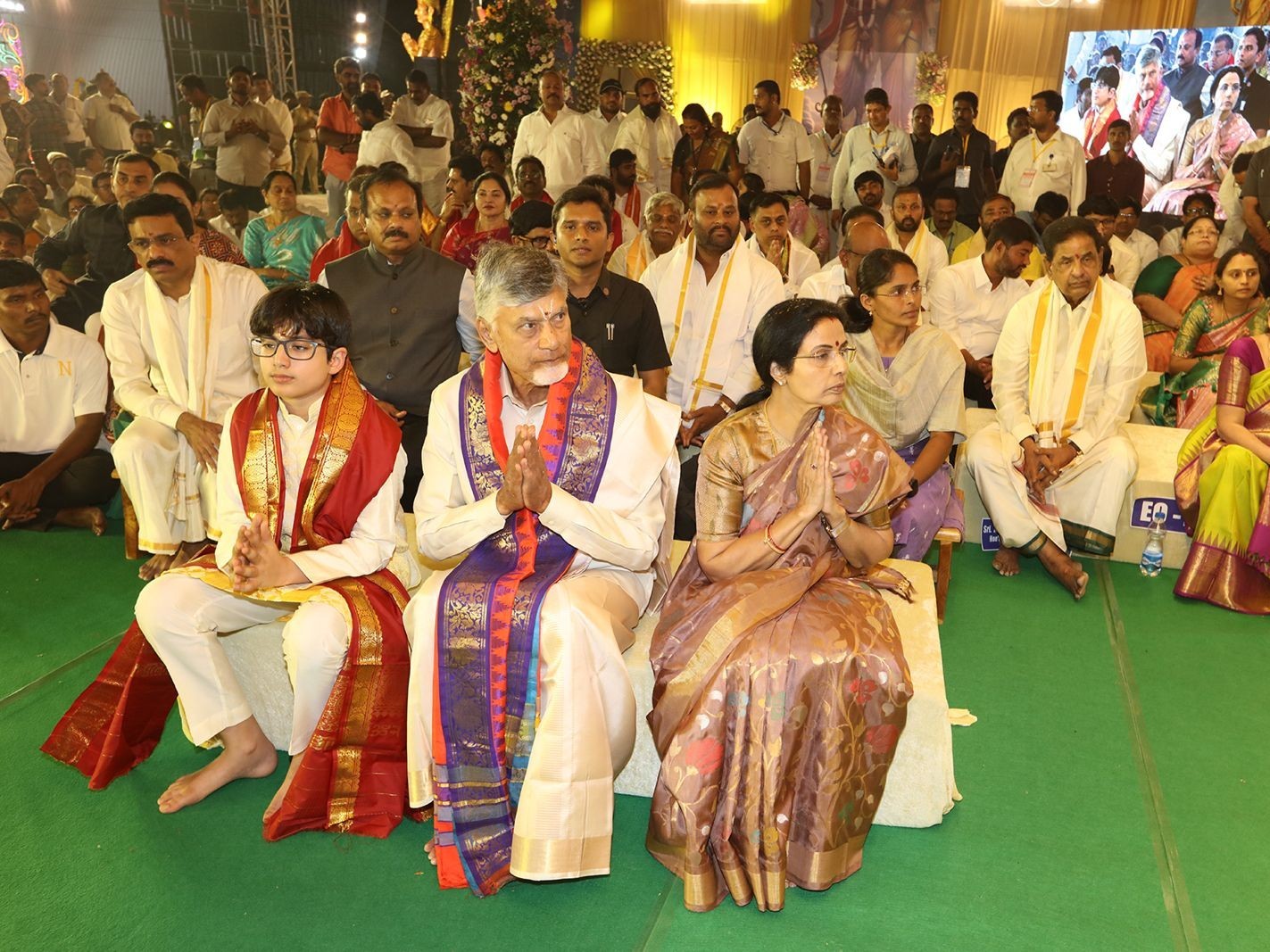 కోదండ రాముడి కళ్యాణోత్సవంలో CM దంపతులు