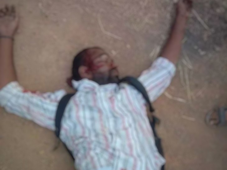 రోడ్డు ప్రమాదంలో ఉద్యోగి మృతి