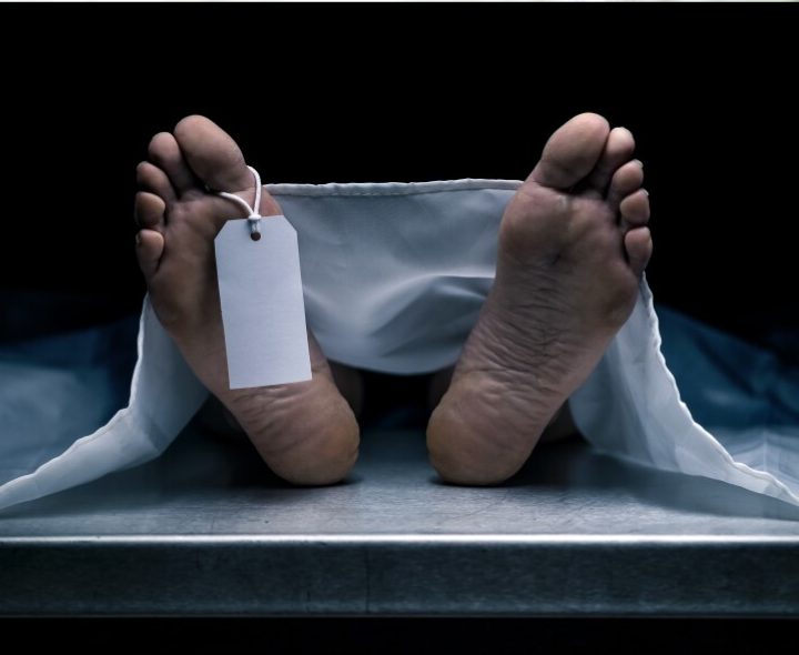 అక్రమంగా మందుల విక్రయం.. యువతి మృతి