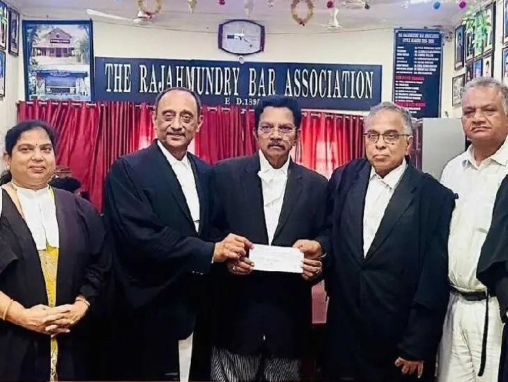 బార్ అసోసియేషన్ భవనానికి భారీ విరాళం