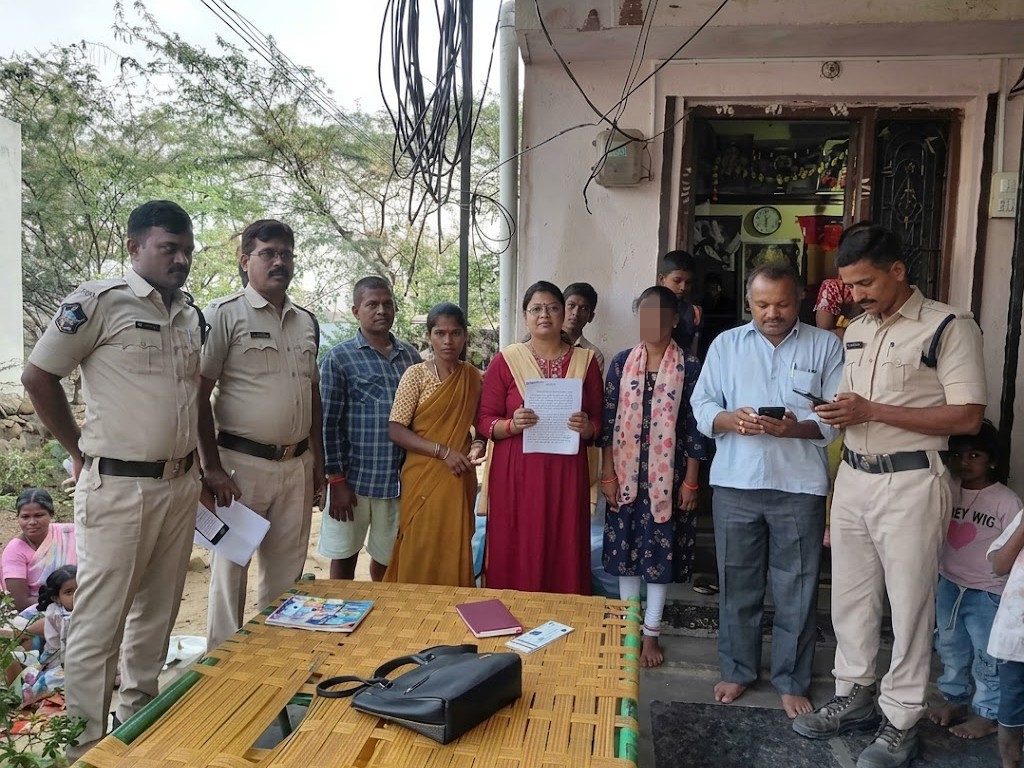 బాల్య వివాహం అడ్డుకున్న శక్తి టీం.!