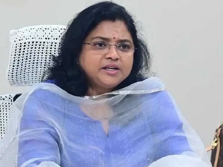 భీమవరం-కాళీపట్నం రహదారిపై ట్రాఫిక్ ఆంక్షలు