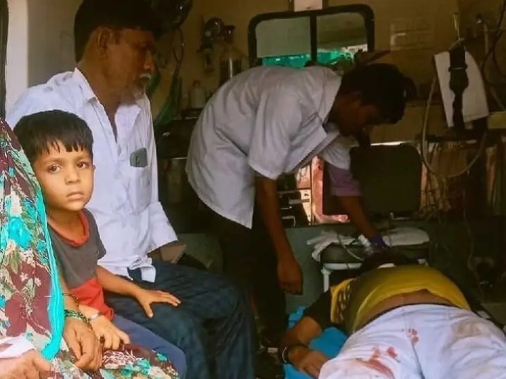 గొంతు కోసుకుని వ్యక్తి ఆత్మహత్యాయత్నం