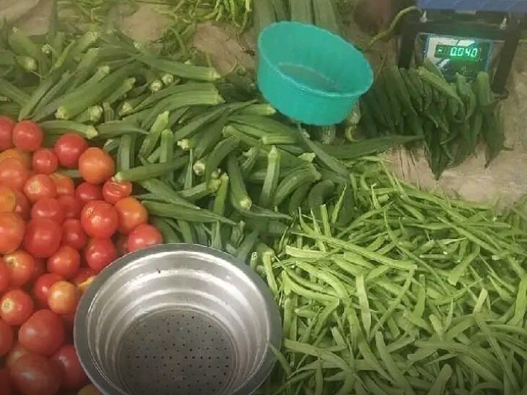 నల్గొండలో అందుబాటులోనే కూరగాయలు