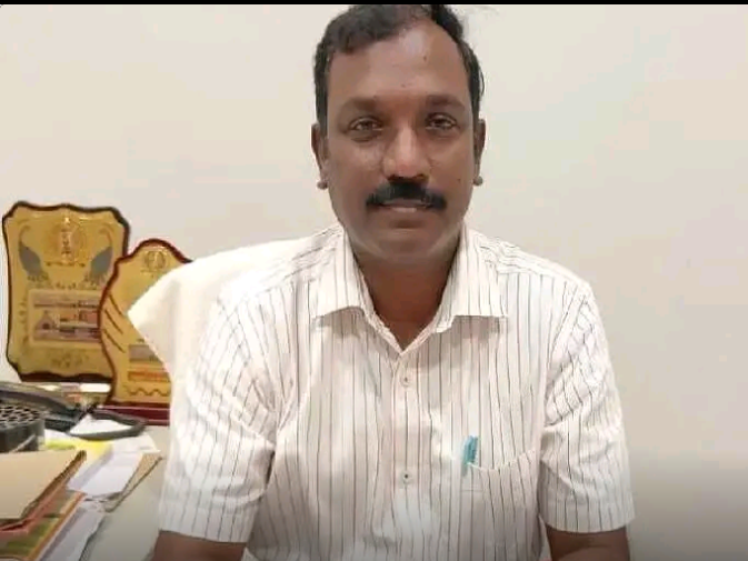 గడ్డి మందు కొనుగోలు, వినియోగం చేయరాదు: వ్యవసాయ అధికారి