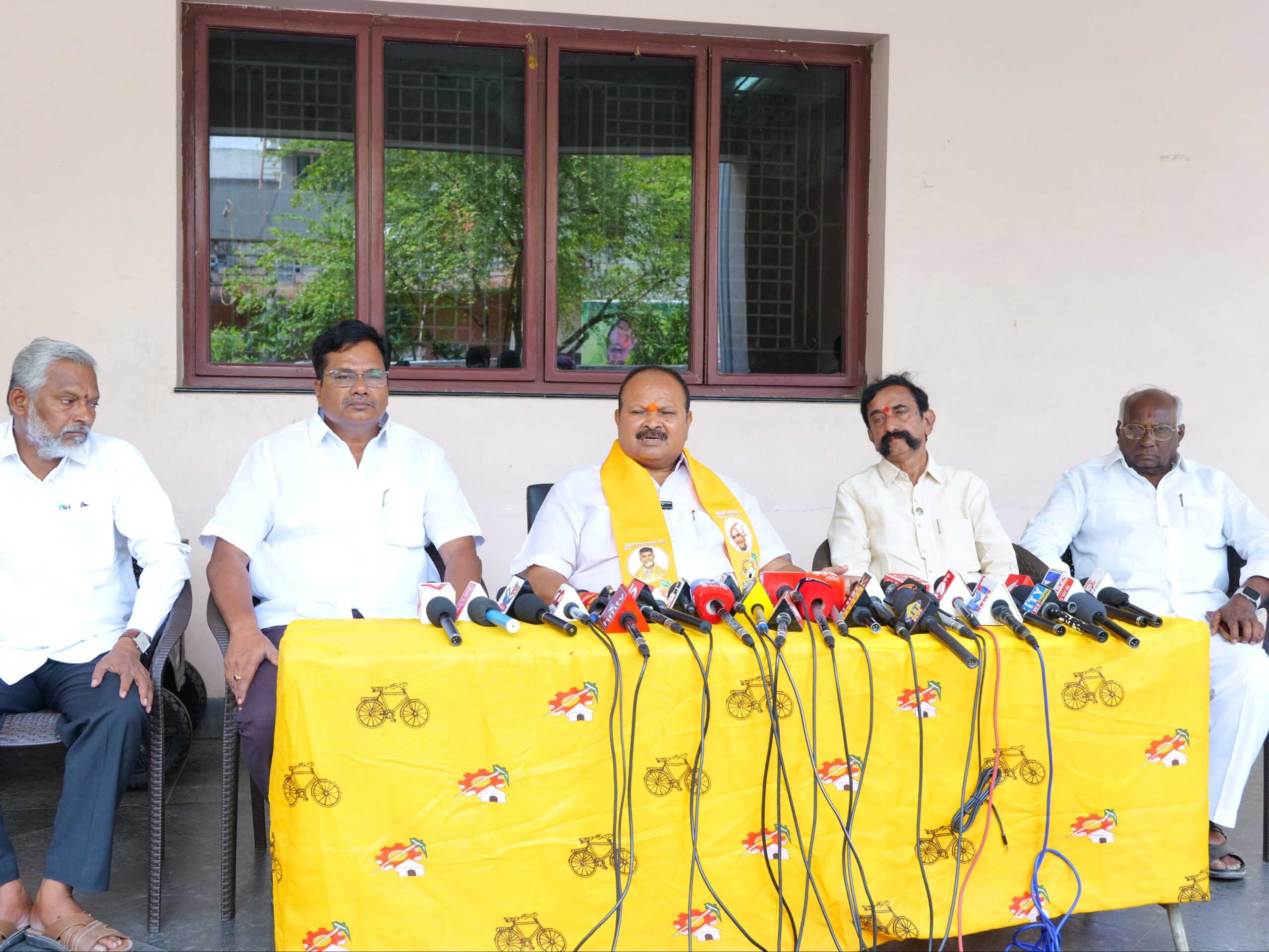 అమరావతి విషయంలో జగన్‌పై కన్నా తీవ్ర విమర్శలు