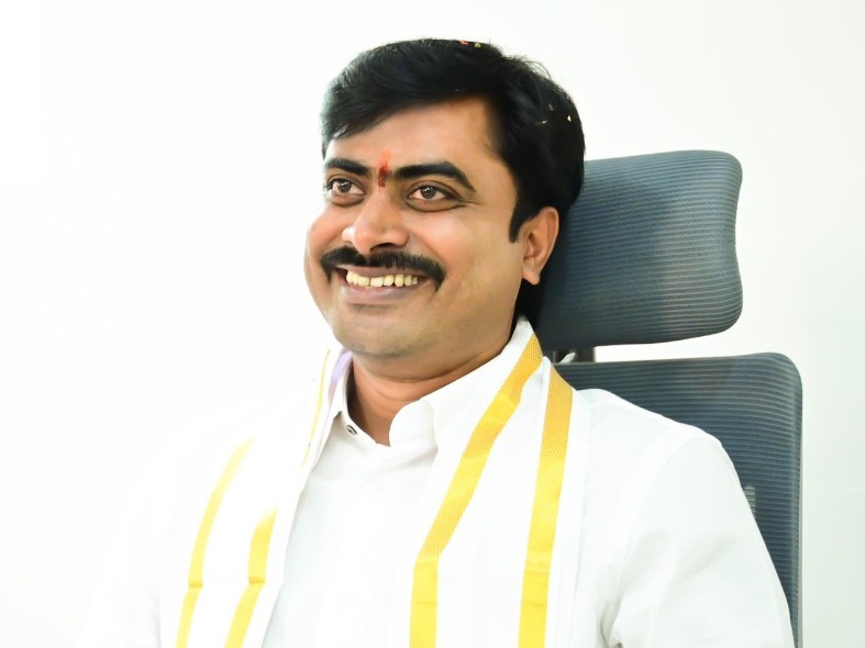 ఎన్టీఆర్ శతజయంతి పురస్కారానికి దాకారపు కృష్ణ ఎంపిక