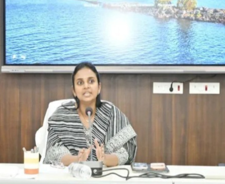 ప్రభుత్వ ఆస్పత్రుల్లో ప్రసవాల్లో జిల్లా ప్రథమస్థానం