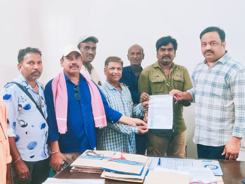 ‘నియోజకవర్గాన్ని SC రిజర్వేషన్‌గా చేయాలి’