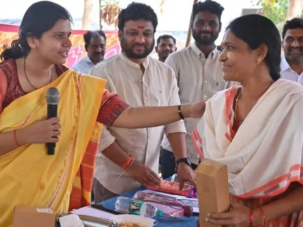 పల్లె ప్రగతిలో అందరూ భాగస్వాములు కావాలి: కలెక్టర్