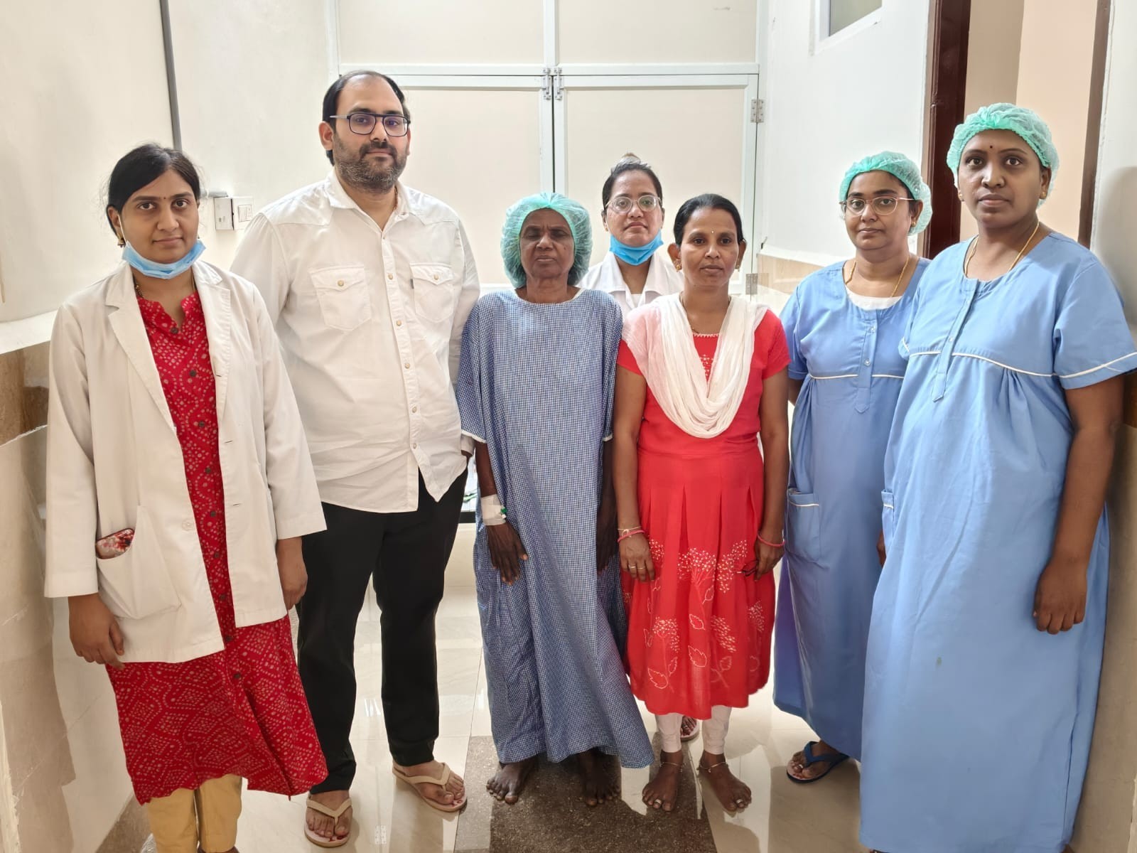 ఆసుపత్రిలో కంటి శస్త్ర చికిత్సలు ప్రారంభం