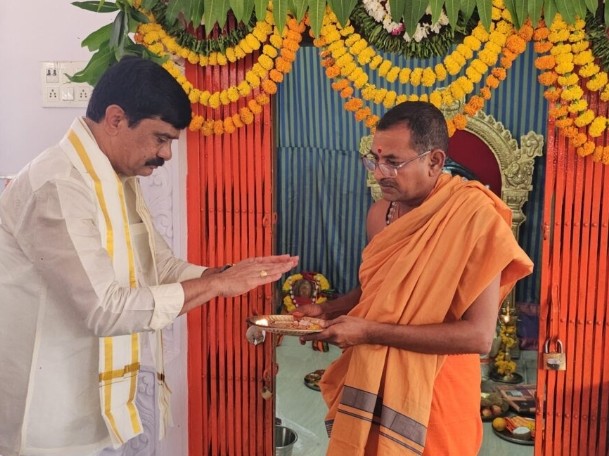 హనుమాన్ జయంతి వేడుకల్లో పాల్గొన్న ఎమ్మెల్యే ప్రశాంత్ రెడ్డి