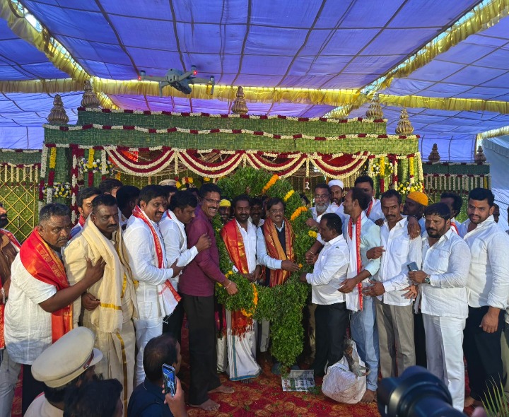 నందిగామ మహా చండీయాగానికి హాజరైన మంత్రి