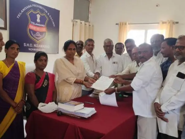 ‘రెండో కల్లు డిపోను కొనసాగించేలా అనుమతి ఇవ్వండి’