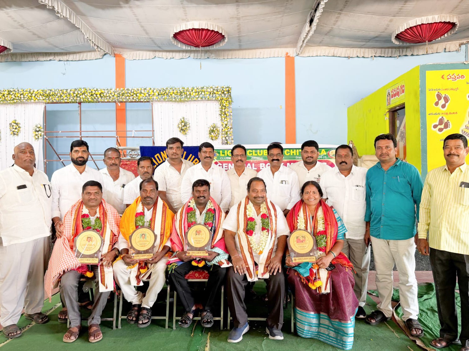 ప్రజా ప్రతినిధులైన క్లబ్ సభ్యులకు సన్మానం