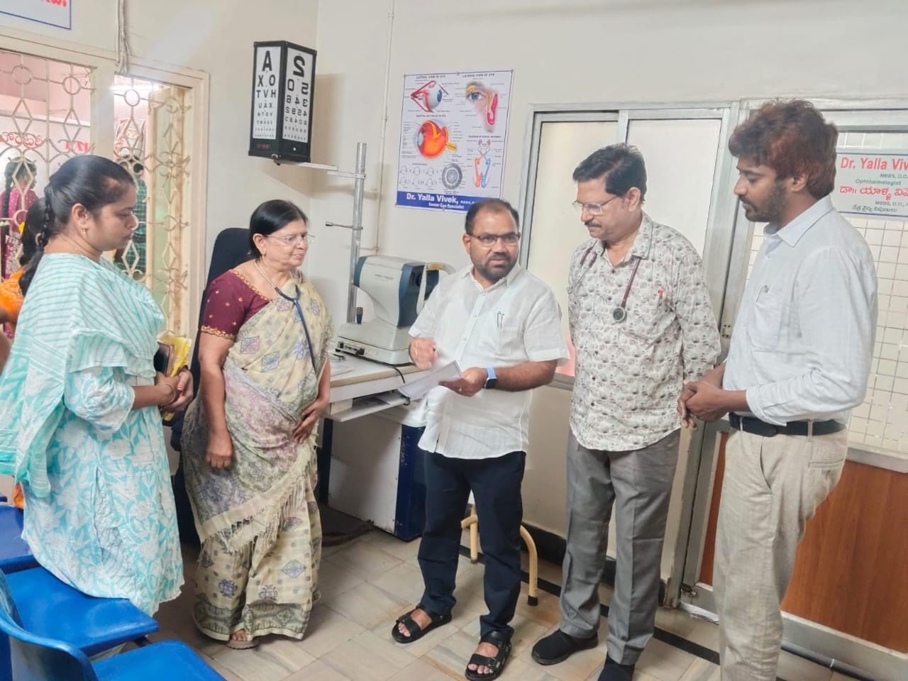 ‘ప్రభుత్వ నిబంధనలు తప్పకుండా పాటించాలి’