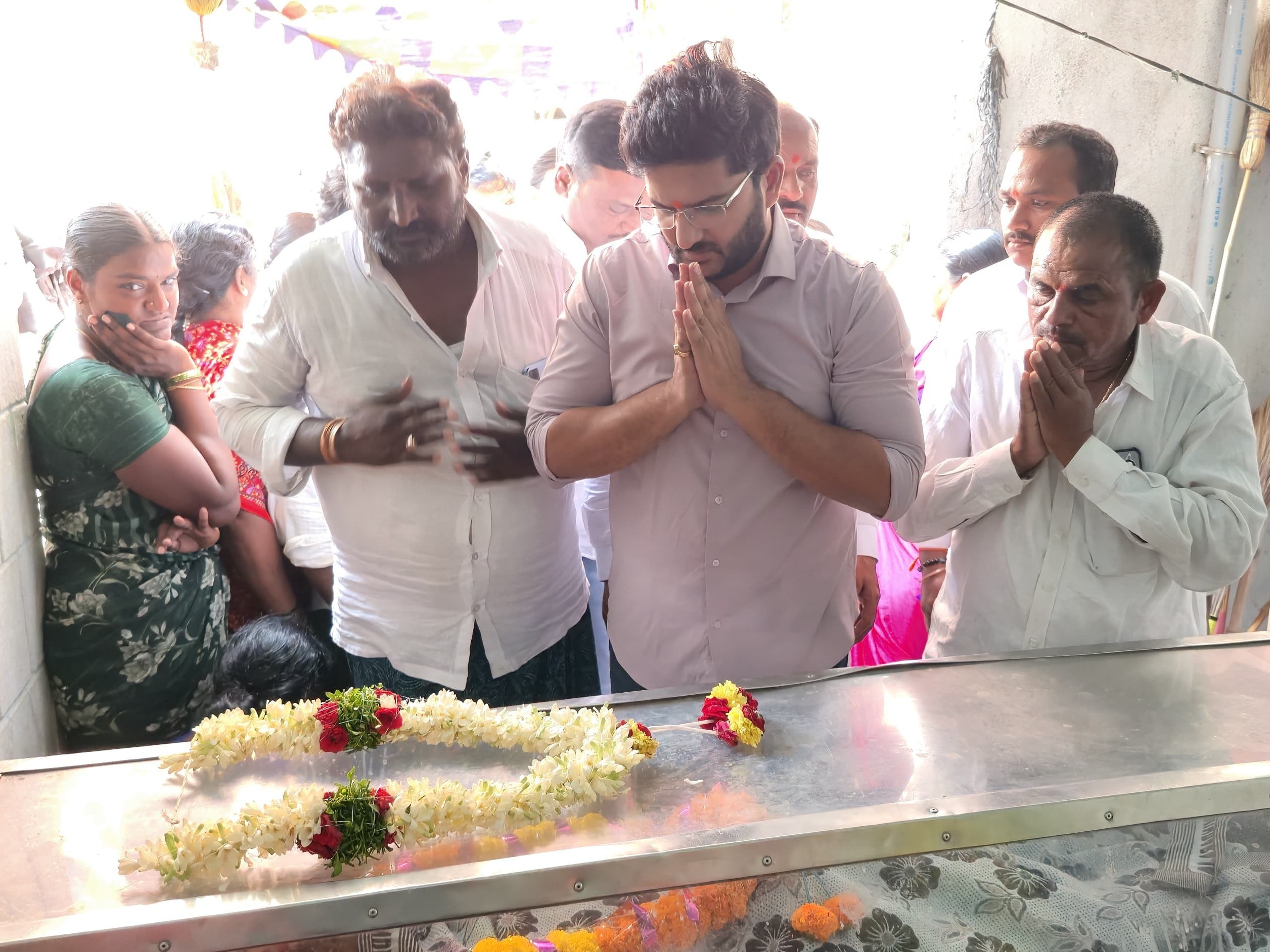 మాజీ ఎంపీటీసీకి సతీవియోగం