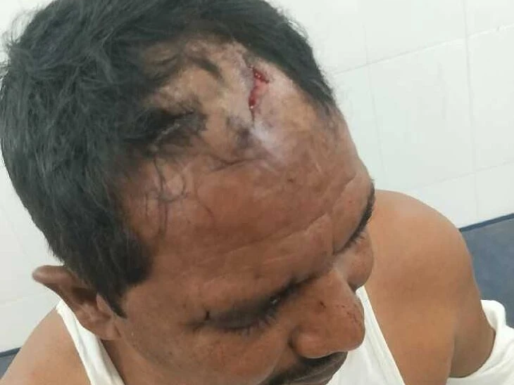 చర్చిలో దాడి యువకుడికి తీవ్ర గాయాలు