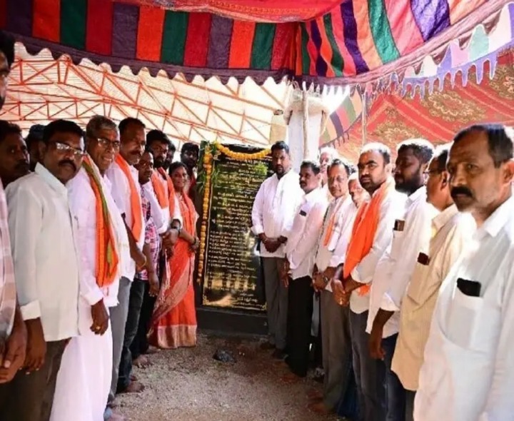 కళ్యాణ మండపాన్ని ప్రారంభించిన మంత్రి