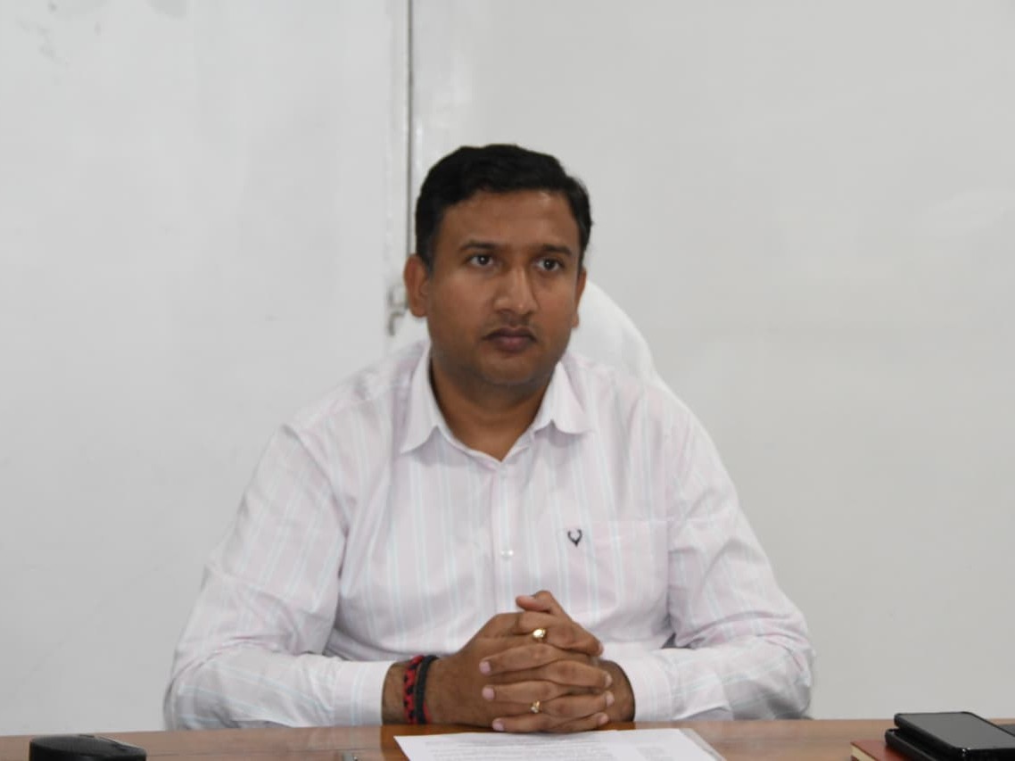 MIV పోర్టల్ ద్వారానే ఇసుక విక్రయాలు: కలెక్టర్