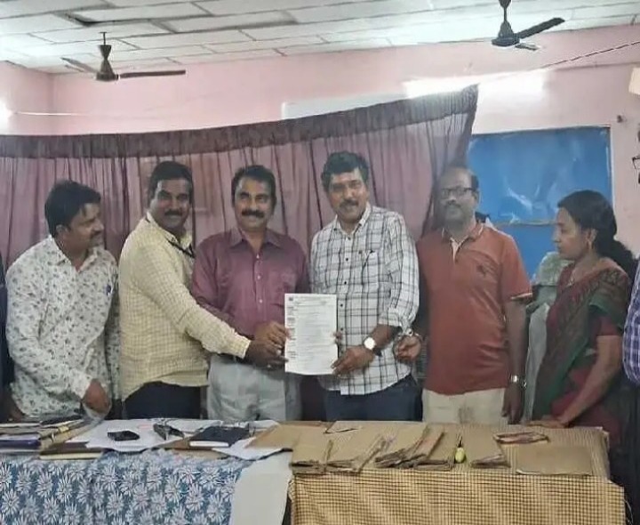 ‘ఇంటర్ తరగతుల టైమింగ్స్ మార్చండి’