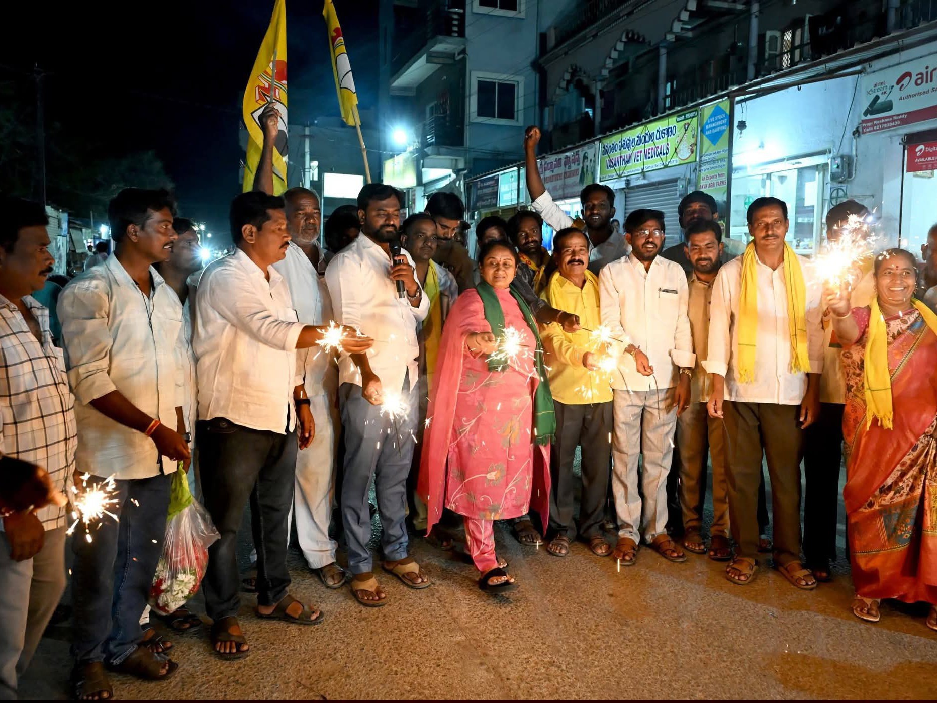 అమరావతి సంబరాల్లో మంత్రి సవిత