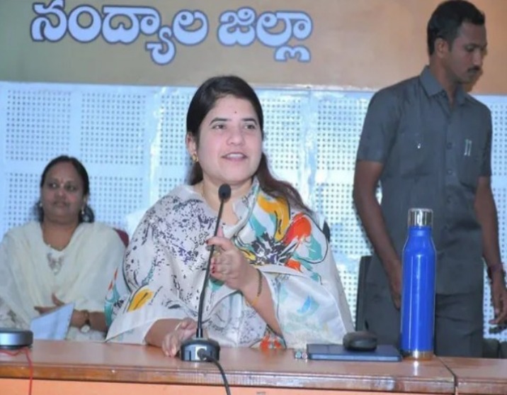 సంక్షేమంపై ప్రజాభిప్రాయం పెంచాలన్న కలెక్టర్