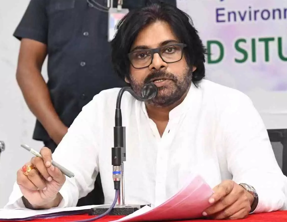 ‘స్వచ్ఛ రథాలు’ విజయవంతంగా కొనసాగుతోంది: పవన్