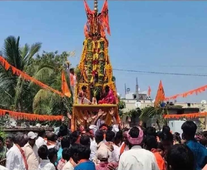 గొలపల్లిలో ఘనంగా ఆంజనేయ స్వామి రథోత్సవం