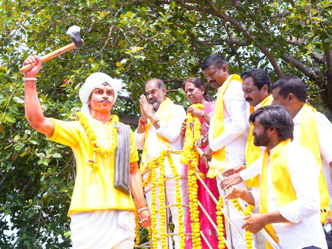 దొడ్డి కొమురయ్య జయంతి వేడుకల్లో పాల్గొన్న ప్రభుత్వ విప్