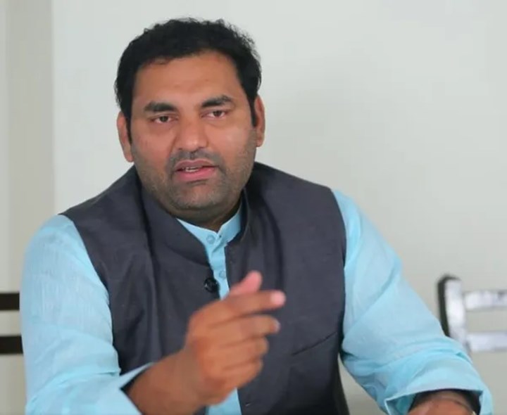 జడ్చర్ల ఎమ్మెల్యే అనిరుధ్ రెడ్డి హాట్ కామెంట్స్