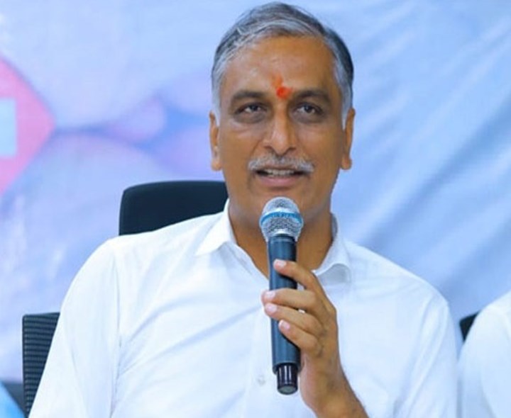 బీసీలంటే కాంగ్రెస్‌కు చిన్నచూపు: హరీష్ రావు