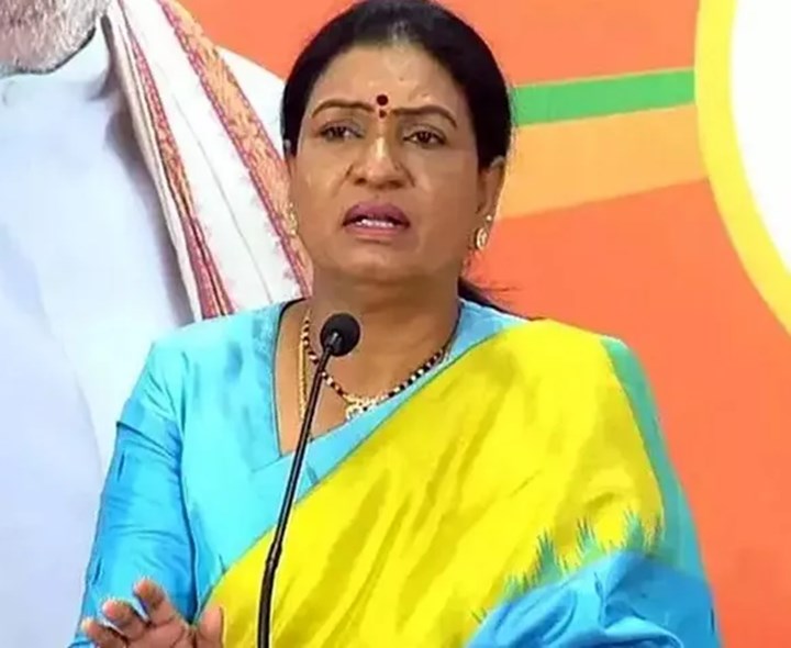 గవర్నర్‌తో బీజేపీ ఎంపీ డీకే అరుణ భేటీ