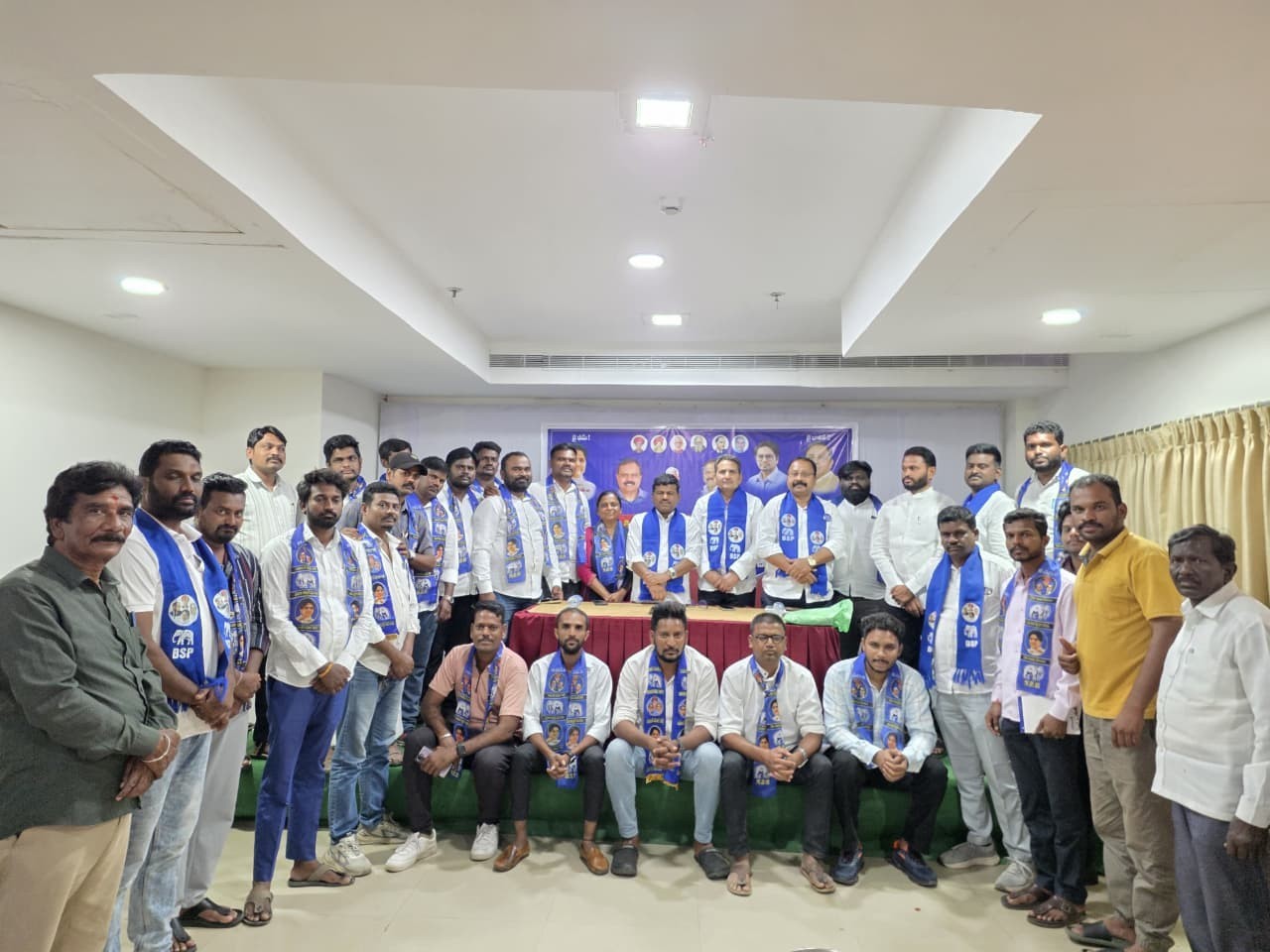 పోరు గర్జన సభను విజయవంతం చేయాలి: శేఖర్