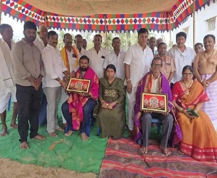 కాళ్లకూరులో నూతన కేశఖండనశాలకు శంకుస్థాపన