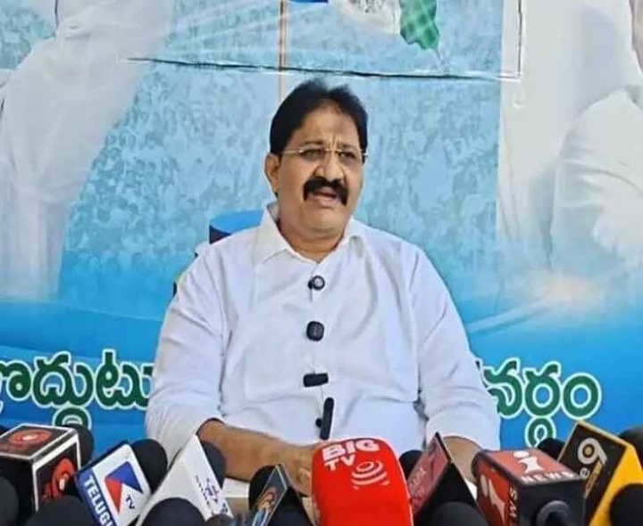 ‘లక్ష ఎకరాల్లో అమరావతి నిర్మాణం ఆచరణ సాధ్యమా..?’