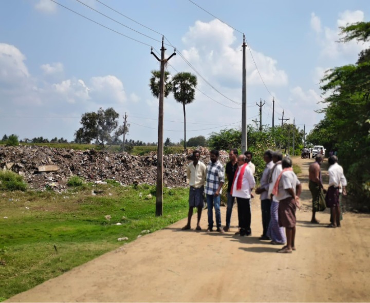 స్మశాన వాటికను పరిశీలించిన జనసేన పార్టీ ఇంఛార్జ్