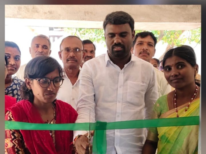 గ్రామ స్వరాజ్య సంస్థ ఆధ్వర్యంలో కుట్టు మిషన్ శిక్షణ