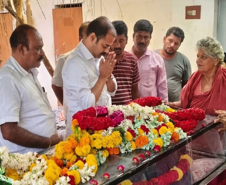 వైసీపీ నేత నరేంద్ర వర్మ మృతి