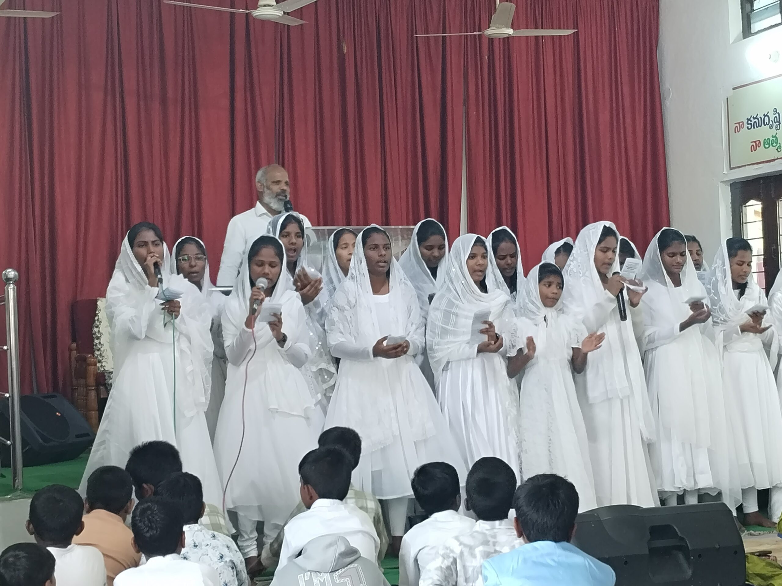 పలు చర్చిలలో గుడ్ ఫ్రైడే ప్రార్థనలు