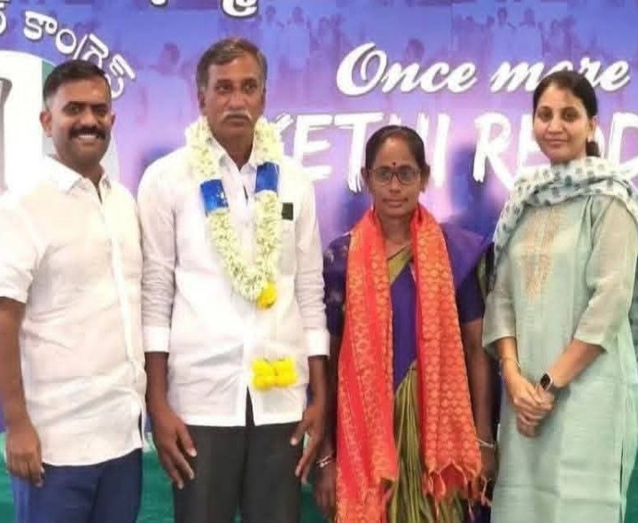 సర్పంచులను సన్నానించిన మాజీ ఎమ్మెల్యే