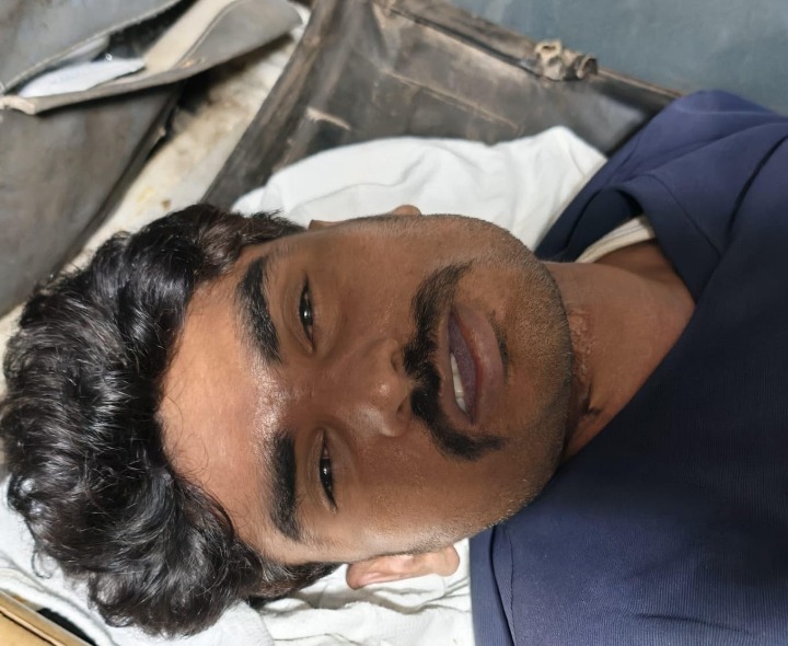 ఉరివేసుకొని ఆటో డ్రైవర్ ఆత్మహత్య