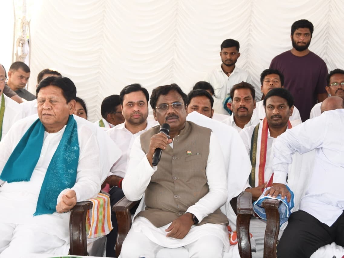 CM సభకు పగడ్బందీ చర్యలు తీసుకోవాలి: మంత్రి వివేక్