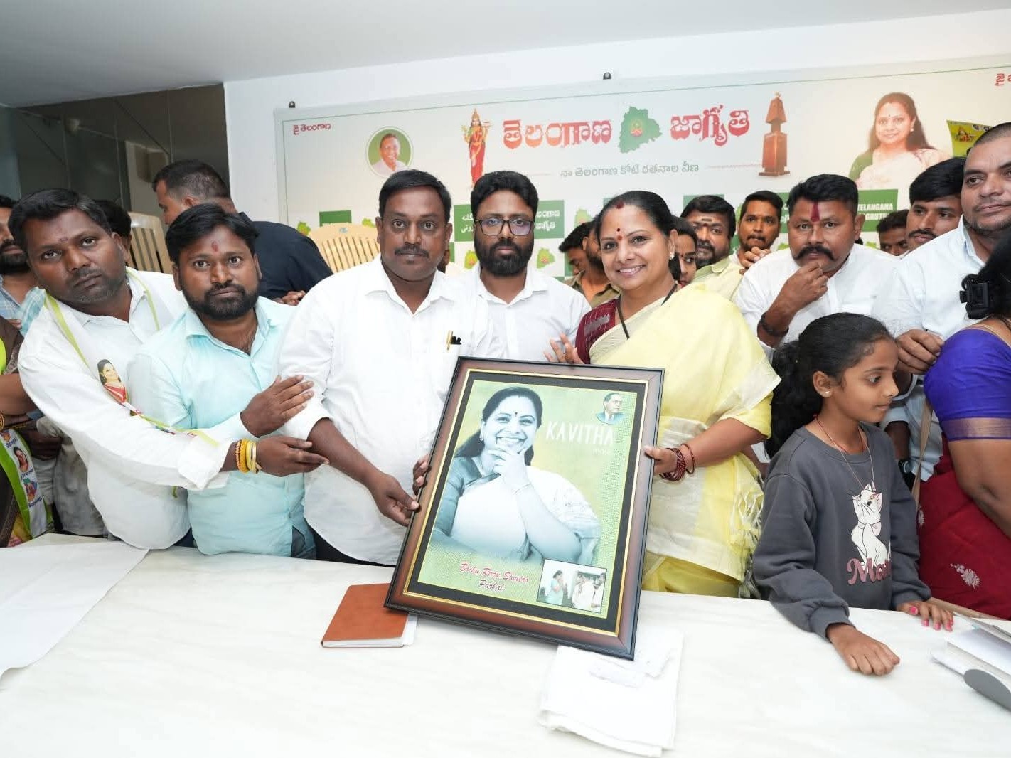 జాగృతిలో చేరిన జిల్లా నేతలు