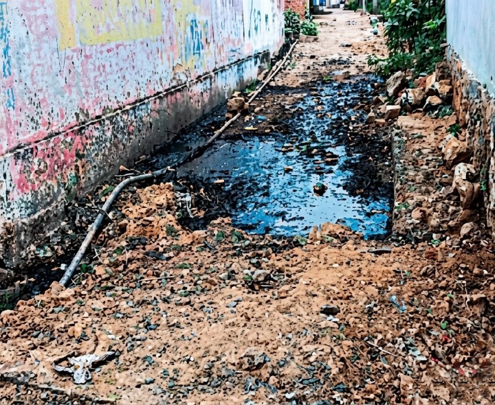 నిల్వ నీటితో నరకయాతన