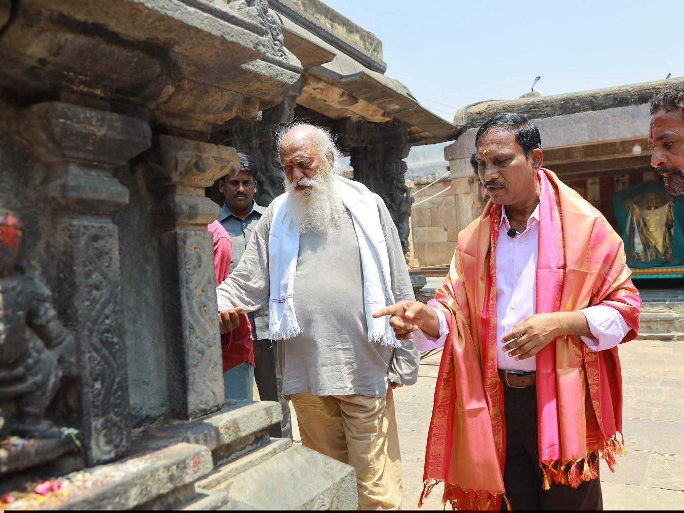 ఆలయంలో అరుదైన శాసనం గుర్తింపు