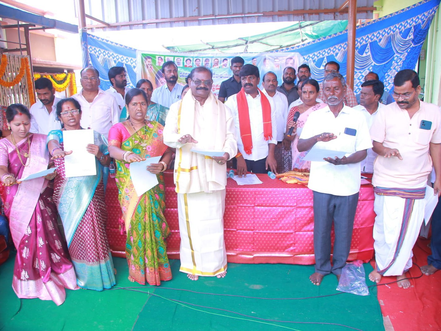 అమ్మవారి ఆలయ పాలకమండలి ప్రమాణ స్వీకారోత్సవం